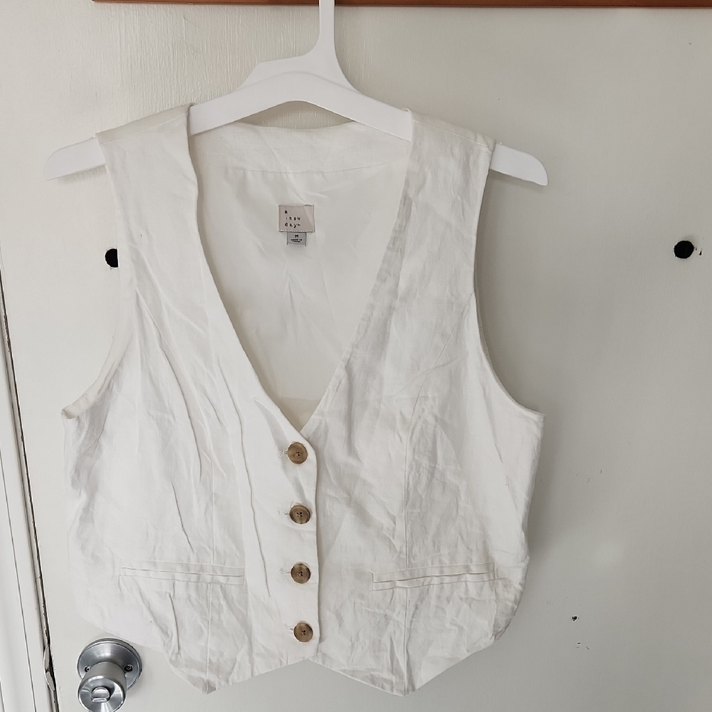 A New Day White Linen Vest
